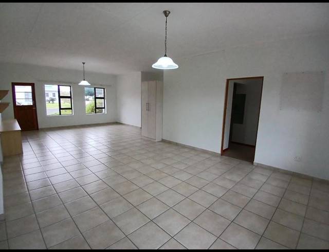 2 BEDROOM HOUSE FOR SALE IN STILBAAI-WES